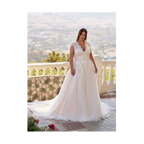 Tres Chic ME26321