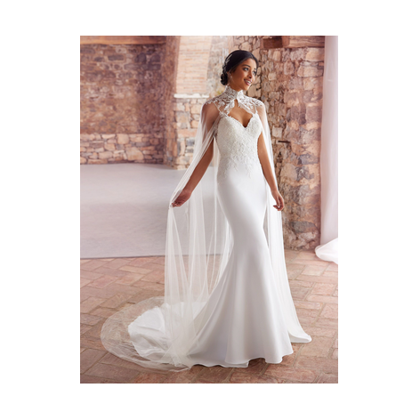 Pronovias Amawana
