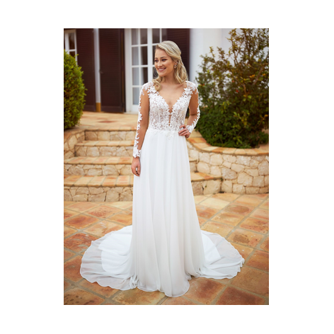 Tres Chic MTL22404