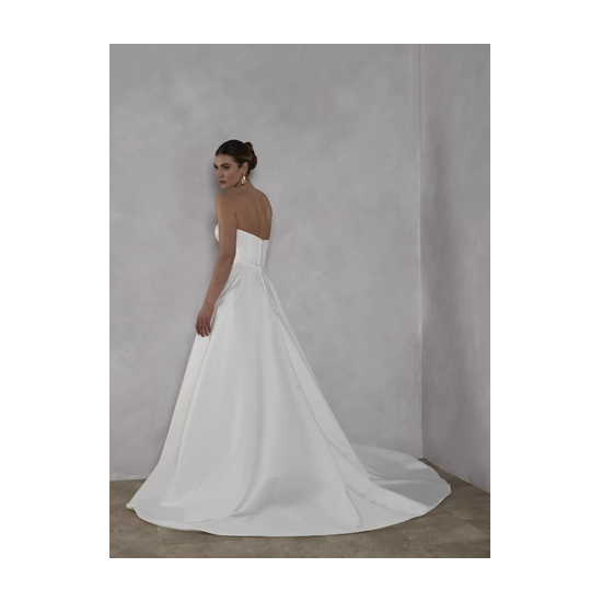 Romantica Myla