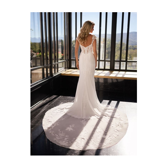 Tres Chic PU27521