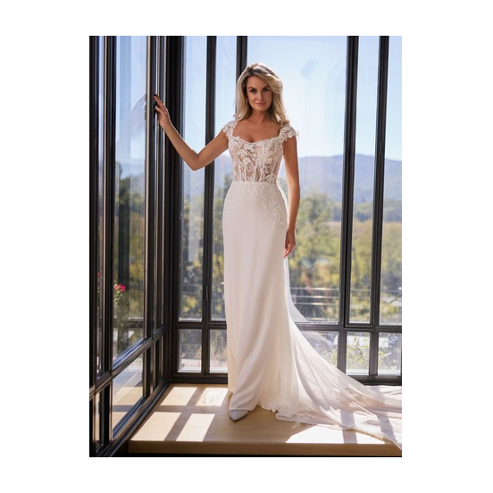 Tres Chic PU27521