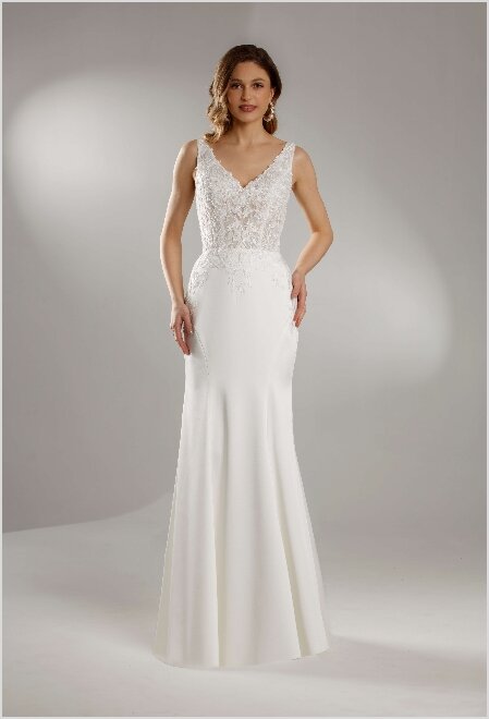 Bruidswinkel Lopik Bruidswinkel Lopik. Bruidsboutique La Romance in de omgeving van Lopik heeft weer een prachtige nieuwe collectie romantische trouwjurken ingekocht. Kom je ook onze nieuwe colectie romantische prinsessen bruidsjurken passen? Je bent welkom bij La Romance aan de Kerkstraat 29 in Bleskensgraaf (Zuid-Holland).