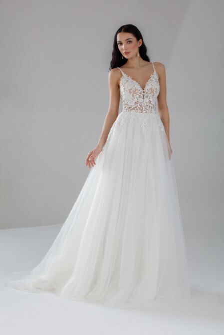 Unieke trouwjurken. Ben je benieuwd naar onze mooie unieke bruidsjaponnen? Bruidsboutique La Romance heeft weer een prachtige nieuwe collectie unieke jurken ingekocht. Ben je benieuwd naar onze nieuwe collectie unieke bruidsjurken? Maak vrijblijvend een pasafspraak in onze bruidswinkel. Je bent van harte welkom bij Bruidsboutique La Romance Kerkstraat 29 2971 AK in Bleskensgraaf (Zuid-Holland).