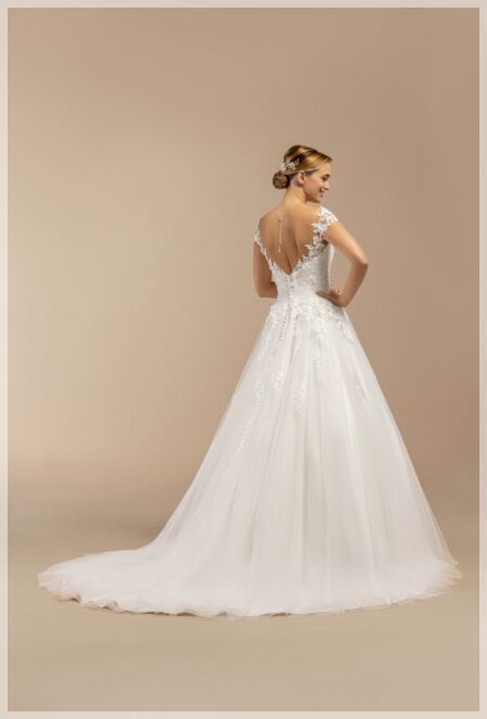 Eglantine Creations Barbara