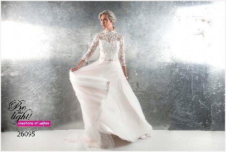 Creations of Leijten Creations of Leijten. De allermooiste bruidsmerken vind je bij Bruidsboutique La Romance in Bleskensgraaf (Zuid-Holland). Wij beschikken over verschillende merken zoals: Romantica, Venus Bridal, Très Chic, Brinkman, Jessie K, Morilee by Madeline Gardner, Creations of Leijten, Pronovias, Jarice en nog veel meer! Bruidsboutique La Romance heeft weer een prachtige nieuwe collectie bruidsjurken ingekocht. Ben je benieuwd naar onze nieuwe collectie bruidsjaponnen en bruidsaccessoires? Wij verkopen verschillende soorten trouwjaponnen en alle bijbehorende bruidsaccessoires. Bruidsschoenen, bruidslingerie, bruidssieraden, bruidssluiers en nog veel meer. Maak vrijblijvend een afspraak in onze bruidswinkel om de mooiste bruidsjurk te passen. Je bent van harte welkom bij Bruidsboutique La Romance Kerkstraat 29 2971 AK in Bleskensgraaf (Zuid-Holland).