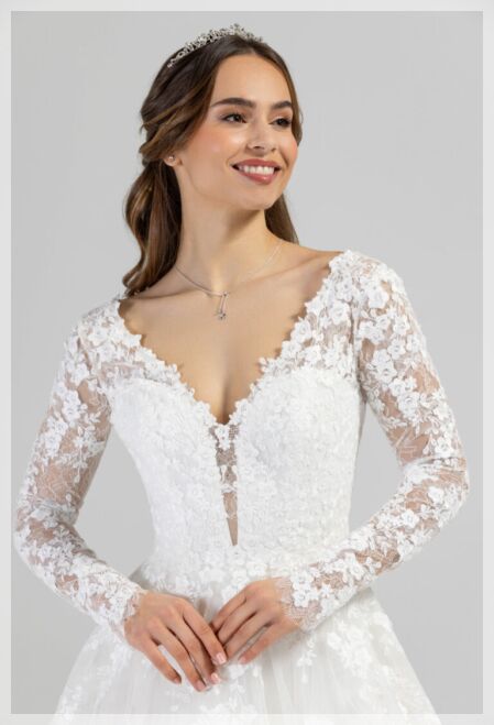 Originele trouwjurken. Bruidsboutique La Romance in Bleskensgraaf Zuid-Holland Nederland