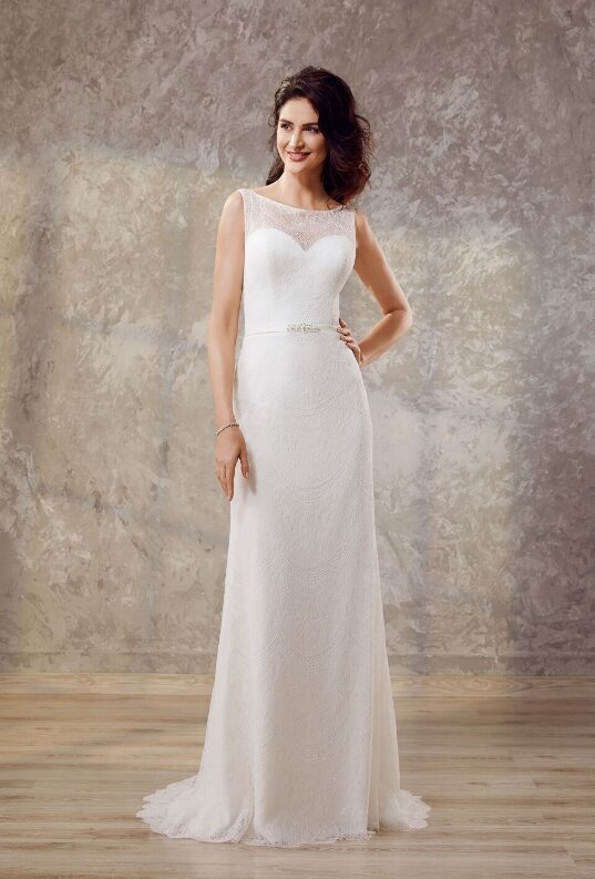 Bruidsjurk Jessie K. - JK1935 Bruidsjurk Jessie K. - JK1935. Kom jij deze bruidsjurk passen in onze bruidswinkel? Bruidsboutique La Romance voor de moderne, klassieke en romantische bruid.