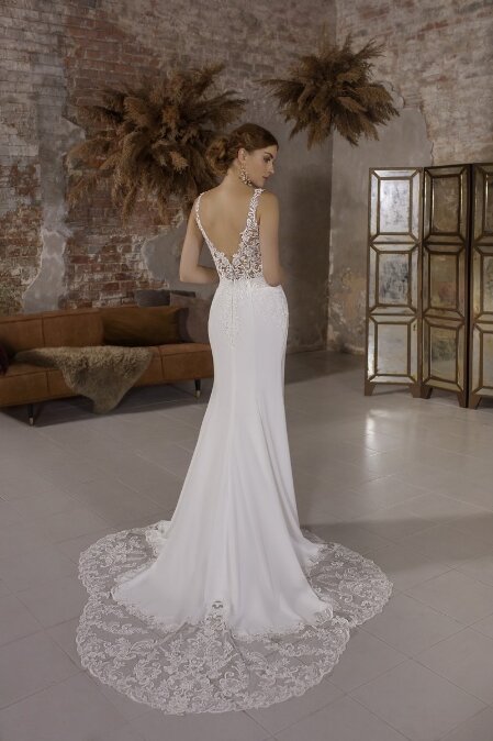 Jarice Kady. Bruidsboutique La Romance heeft weer een prachtige nieuwe collectie trouwjurken ingekocht. Ben je benieuwd naar onze nieuwe collectie bruidsjurken? Maak vrijblijvend een pasafspraak in onze bruidswinkel. Je bent van harte welkom bij Bruidsboutique La Romance Kerkstraat 29 2971 AK in Bleskensgraaf (Zuid-Holland).