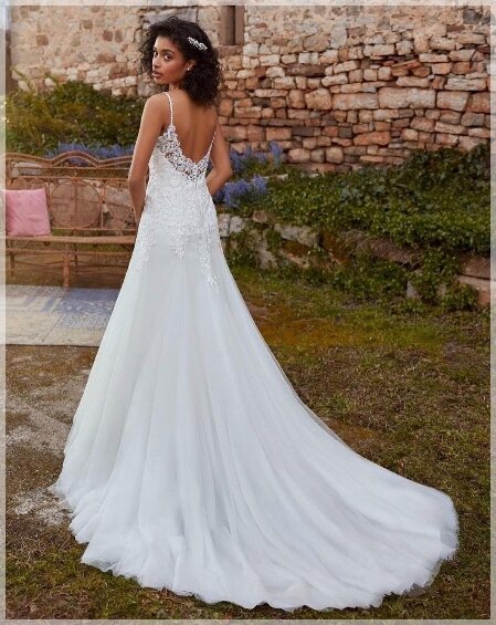 White One Pronovias Dinanga White One Pronovias Dinanga. Bruidsboutique La Romance.