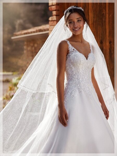 Pronovias | White One | Ai Pronovias | White One | Ai