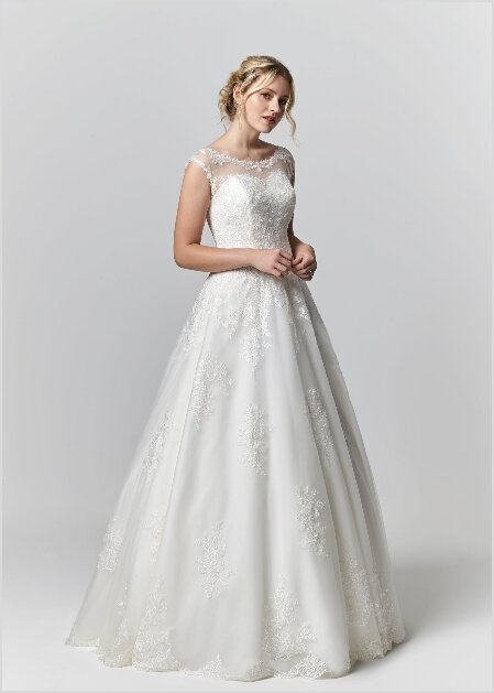 Bruidswinkels Bruidswinkels. Ben je benieuwd naar onze mooie bruidsjaponnen? Bruidsboutique La Romance heeft weer een prachtige nieuwe collectie trouwjurken ingekocht. Ben je benieuwd naar onze nieuwe collectie bruidsjurken? Maak vrijblijvend een pasafspraak in onze bruidswinkel. Je bent van harte welkom bij Bruidsboutique La Romance Kerkstraat 29 2971 AK in Bleskensgraaf (Zuid-Holland).