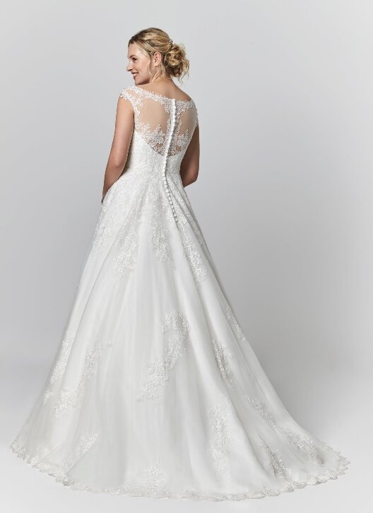 Bruidsjurk Romantica - PB0006. Kom jij deze bruidsjurk passen in onze bruidswinkel? Bruidsboutique La Romance voor de moderne, klassieke en romantische bruid.