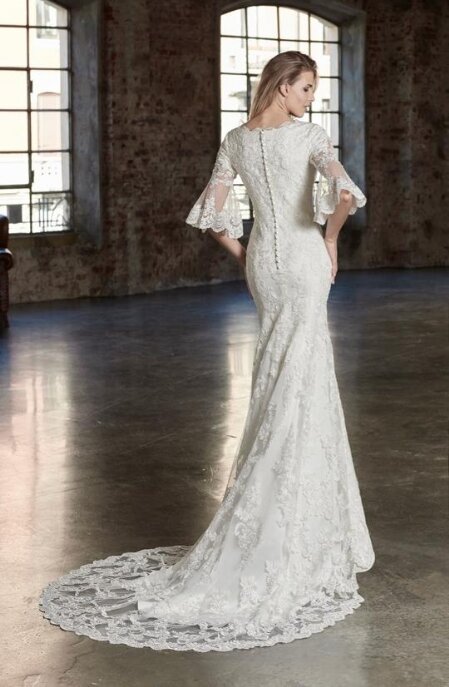 Bruidsjurk Venus Bridal. - TB7779 Bruidsjurk Venus Bridal. - TB7779. Kom jij deze bruidsjurk passen in onze bruidswinkel? Bruidsboutique La Romance voor de moderne, klassieke en romantische bruid.