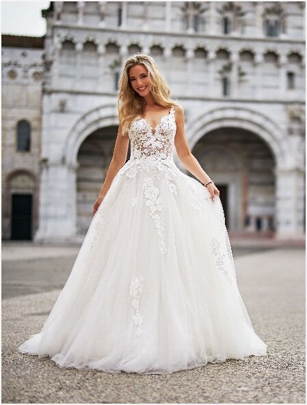 Collectie trouwjurken. Tres Chic TC25206