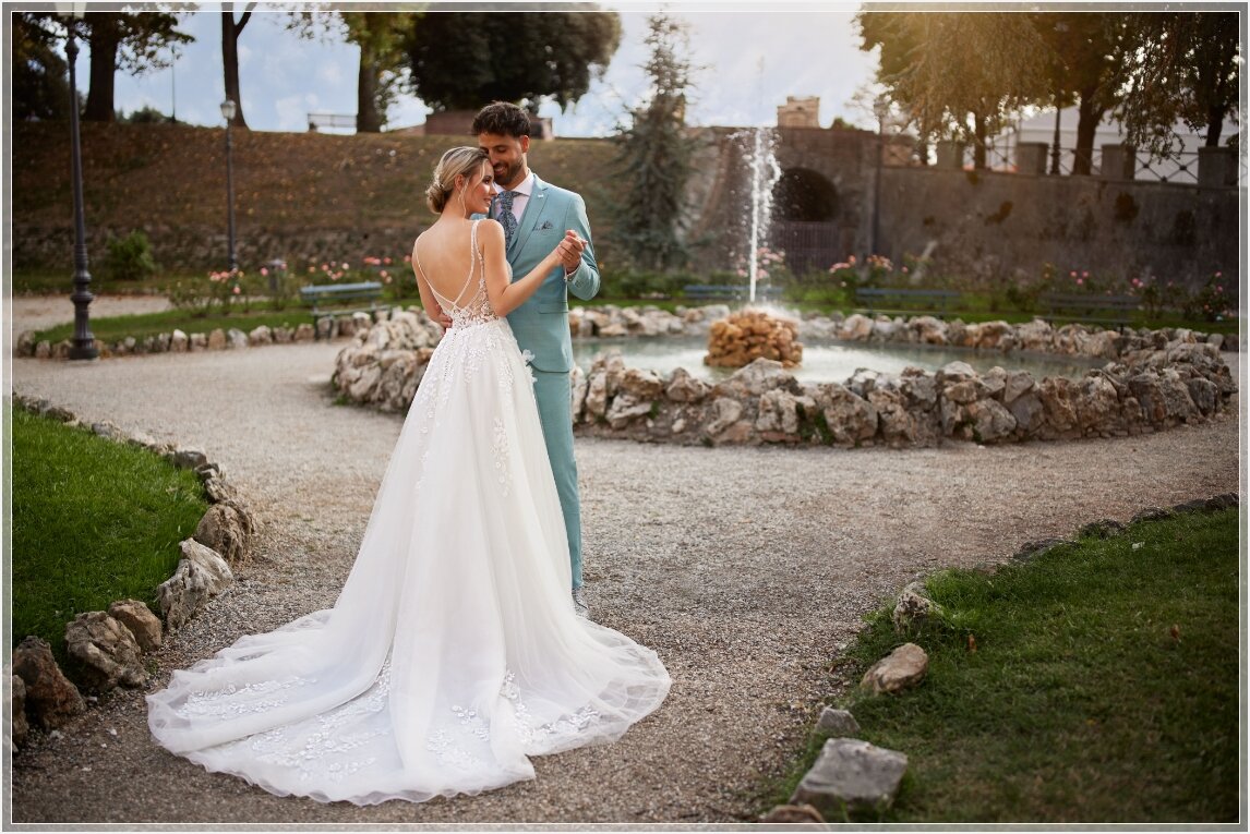 Bruidsboutique La Romance Bruidsboutique La Romance