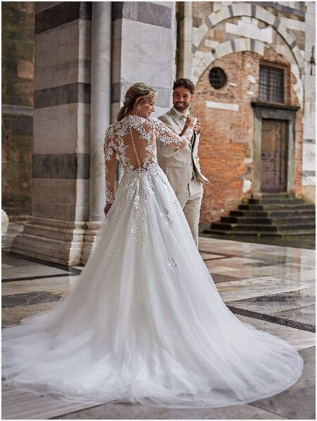 Collectie trouwjurken. Tres Chic TC25218