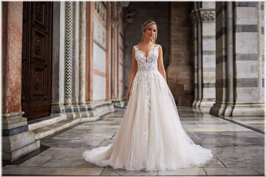 Bruidswinkel Dalem. Bruidsboutique La Romance, bruidsmode in Bleskensgraaf Zuid-Holland.