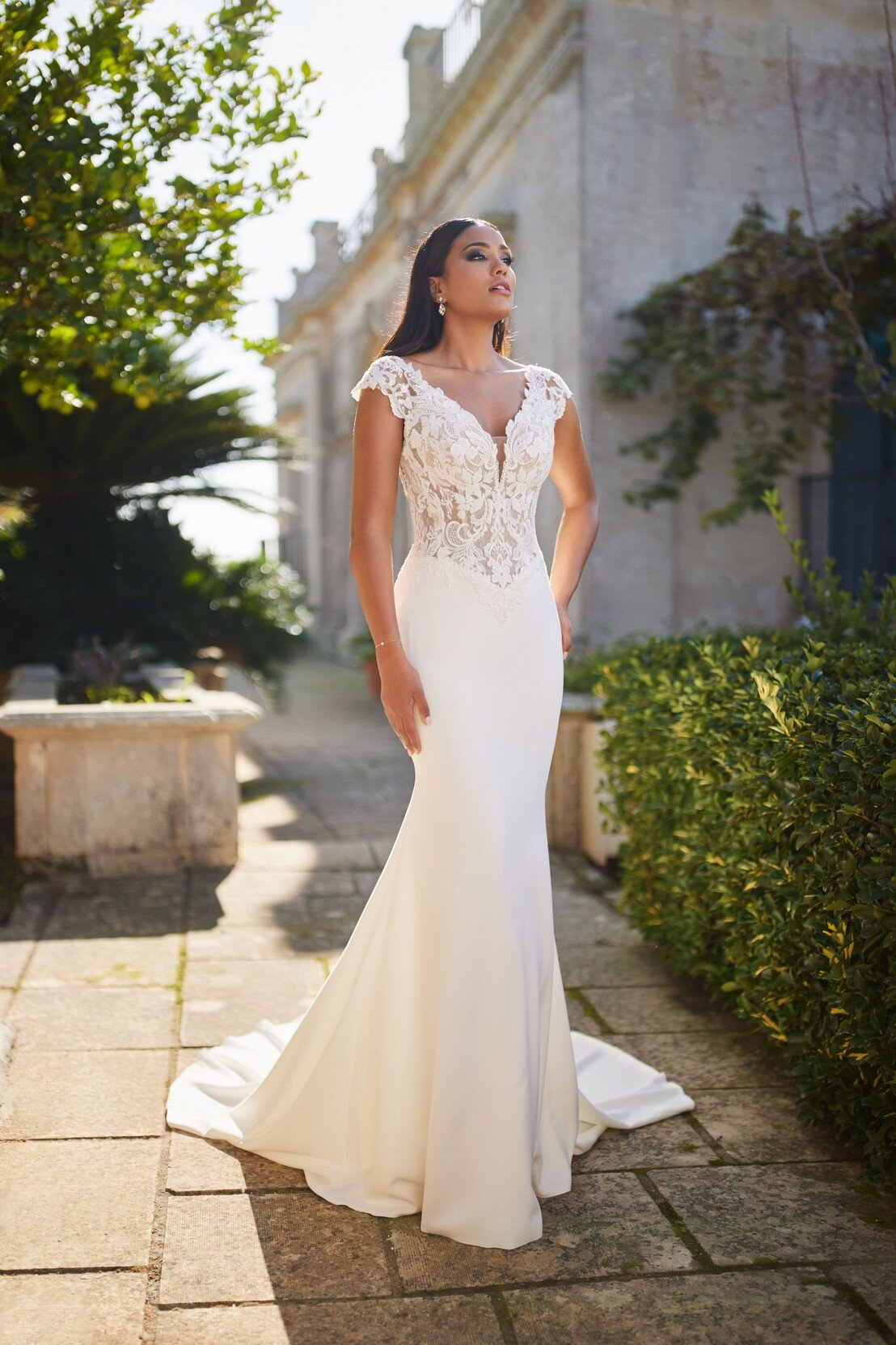 Klassieke bruidsjurken Klassiek Modern Romantische bruidsmode Bruidsboutique La Romance