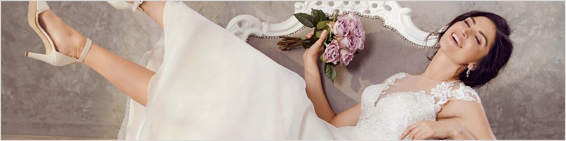 Tres chic Bruidsboutique La Romance Tres chic Bruidsboutique La Romance