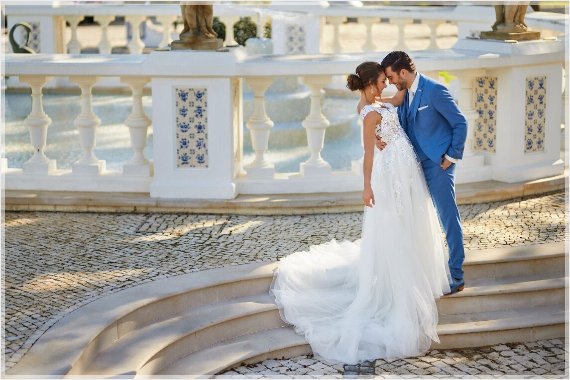 Afspraak maken Afspraak maken. Bruidsboutique La Romance is de bruidswinkel in de provincie Zuid-Holland. La Romance is gelegen in het landelijke Bleskensgraaf. Wij verkopen verschillende soorten stoere trouwjurken en alle bijbehorende bruidsaccessoires. Bruidsschoenen, bruidslingerie, bruidssieraden, bruidssluiers en nog veel meer. Onze nieuwe collectie bruidsjurken is weer prachtig! Maak vrijblijvend een pasafspraak in onze bruidswinkel.