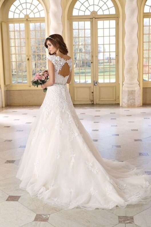 Tres Chic SN9272 Tres Chic SN9272
