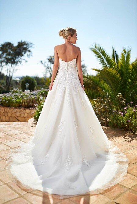 Tres Chic Made to Love 6388D3b