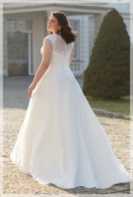 Grote maten trouwjurken