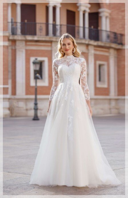 Bruidswinkel Bleskensgraaf Bruidswinkel Bleskensgraaf. Bruidsboutique La Romance is de bruidswinkel in de provincie Zuid-Holland. La Romance is gelegen in het landelijke Bleskensgraaf. Wij verkopen verschillende soorten trouwjurken en alle bijbehorende bruidsaccessoires. Bruidsschoenen, bruidslingerie, bruidssieraden, bruidssluiers en nog veel meer. Benieuwd naar onze nieuwe collectie trouwjurken? Maak vrijblijvend een pasafspraak en kom langs in onze bruidswinkel.