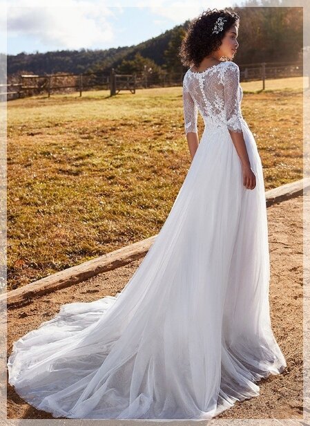 White One by Pronovias Pagibig. Ben je benieuwd naar deze mooie trouwjurk Pagibig? Bruidsboutique La Romance heeft weer een prachtige nieuwe collectie trouwjurken ingekocht. Ben je benieuwd naar onze nieuwe collectie bruidsjurken van het bruidsmerk White One Pronovias? Maak vrijblijvend een pasafspraak in onze bruidswinkel. Je bent van harte welkom bij Bruidsboutique La Romance Kerkstraat 29 2971 AK in Bleskensgraaf (Zuid-Holland).