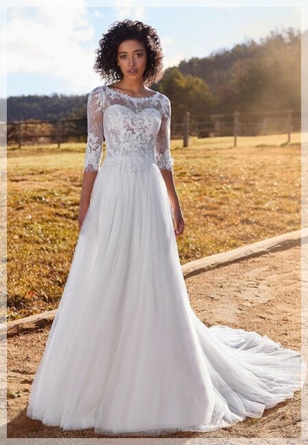 Pronovias Pagibig - Hooggesloten trouwjurk