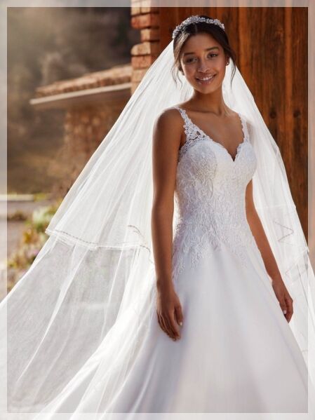 AI Pronovias met sluier