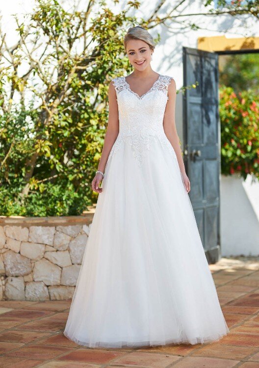 Bruidswinkel La Romance - Tres Chic 1101 Bruidswinkel La Romance - Tres Chic 1101.