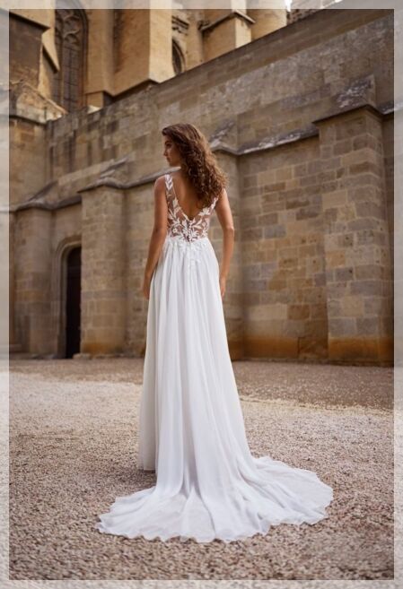 Tres Chic AA27615