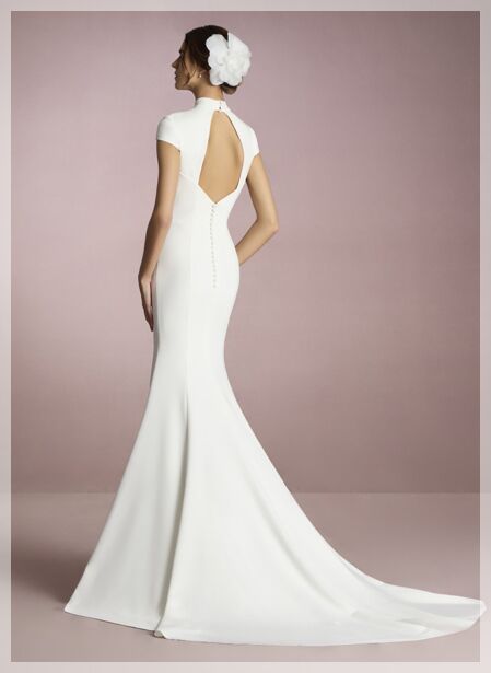 Collectie trouwjurken. White One Tsubaki